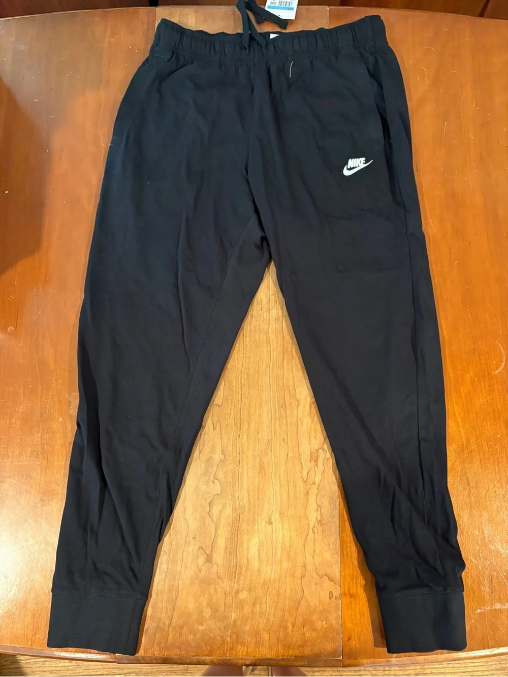 Nike Men’s Standard Fit Taper Leg Reg. Length Black Joggers - Picture 1 of 4